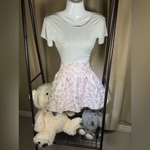 Elegant Pink Floral Mini Skirt